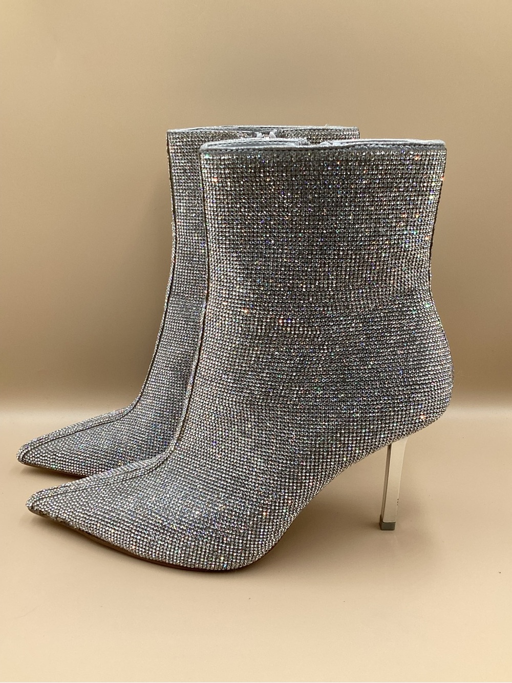 Stunning Steve Madden Silver A/B Glass Crystal Rhinestone stiletto booties Sz 9